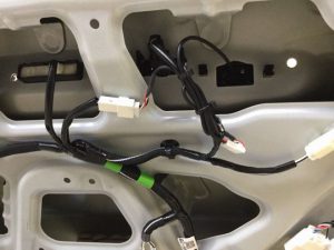 新車ヴォクシー付属品取付レポートですっ(`・ω・´)ゞ