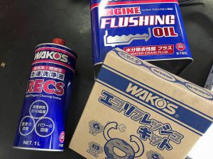 ｴｱｺﾝ修理多数入庫中で~す(｀・ω・´)ゞ