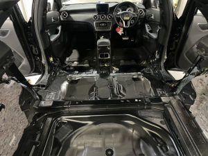 雨漏れご入庫。改善作業もお任せください！