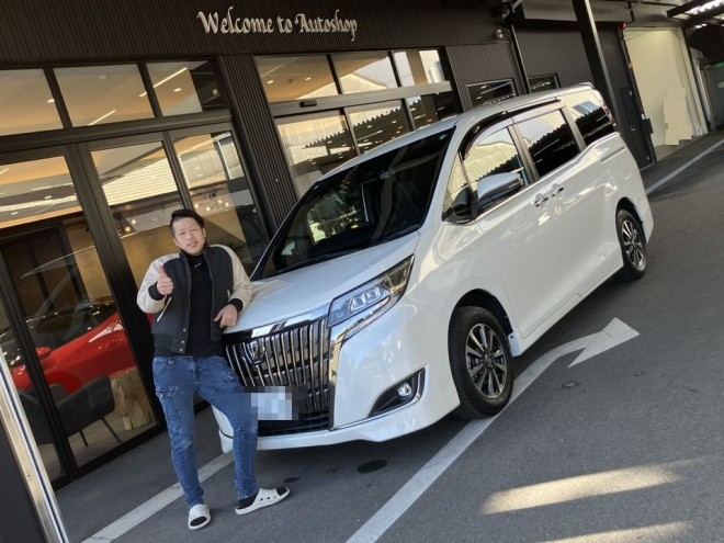 トヨタ エスクァイア GiプレミアムPKG ご納車完了いたしました!!