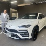 ウルス　正規ディーラー車　右ハンドル　ご納車完了致しました。