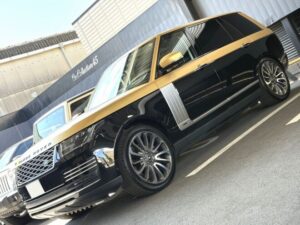 ランドローバー　レンジローバー　オートバイオグラフィー　ロングホイールベース　正規ディーラー車　後期モデル　ご納車完了致しました。