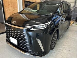 TVキャンセラー取付　 レクサス　LM　付属品取り付け