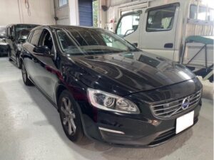 オイル漏れ修理　ヘッドカバーガスケット交換　Ｖ６０