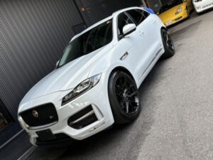 ジャガー Fペイス Rスポーツ　ご納車完了いたしました！