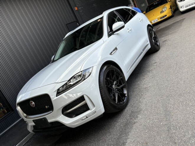 ジャガー Fペイス Rスポーツ ご納車完了いたしました!