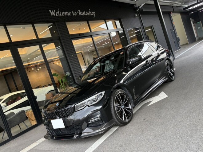 BMW 320d xDriveツーリング ご納車完了いたしました!