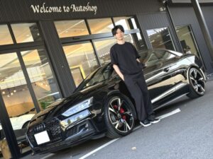 アウディ S5 正規ディーラー車 後期型  ご納車完了致しました。