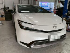 トヨタ　プリウス60系　電装系　TV-KIT取付　6AA-MXWH60