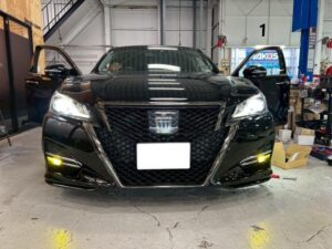 フォグランプユニット交換　トヨタ　クラウン　AWS210　その他電装系取付