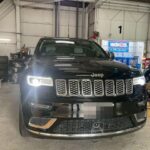 ジープ・グランドチェロキー　前後ドラレコ取付