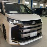 トヨタ　新型ノア　前後ドライブレコーダー　テレビキャンセラー取付