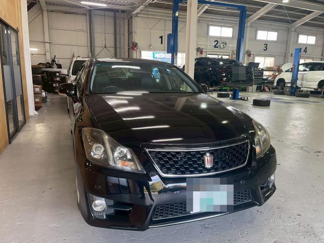 トヨタ　クラウン　ミラー型ドライブレコーダー取付