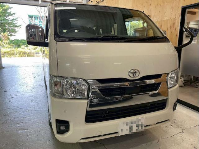 トヨタ　ハイエースバン　ライト・ウィンカー類修理・整備