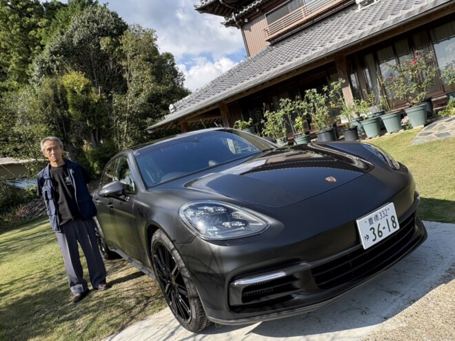 ポルシェ パナメーラ4S　ご納車完了いたしました！！