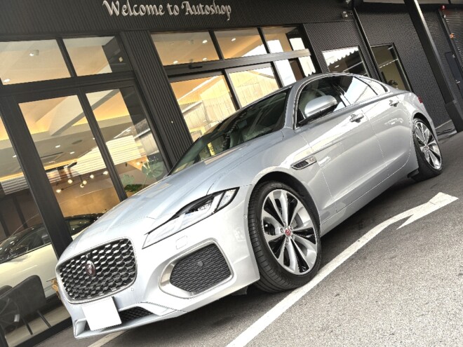 ジャガー XF S D200 正規ディーラー車 パノラミックガラスルーフ ホワイトレザー ご納車完了致しました。