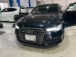 アウディ　Ａ６　ナビブラックアウト修理