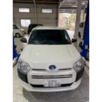 トヨタ　プロボックス　タイヤ交換