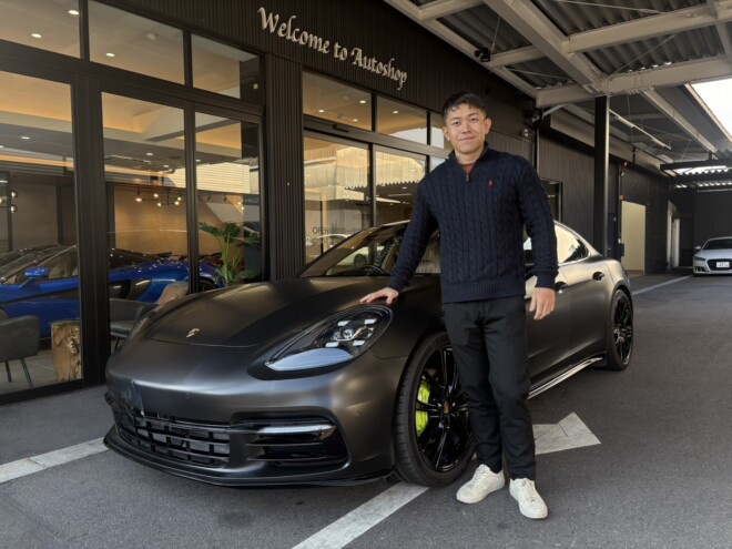 ポルシェ　パナメーラ　ご納車させて頂きました！