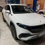 メルセデス・ベンツ　ＥＱＡ　タイヤ交換