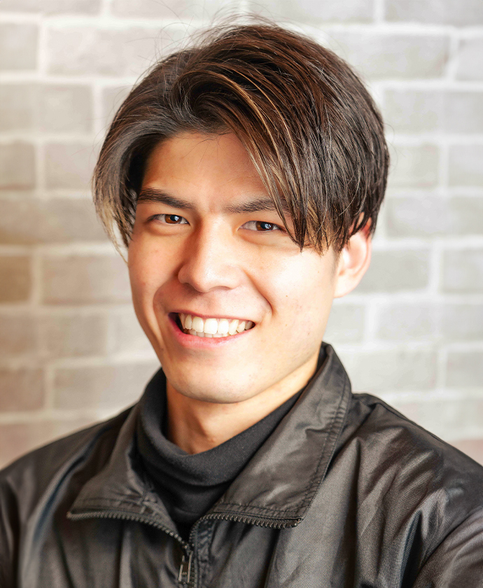 村上 友哉